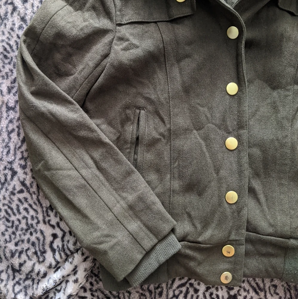 Wool bomber coat - Picture 4 of 10
